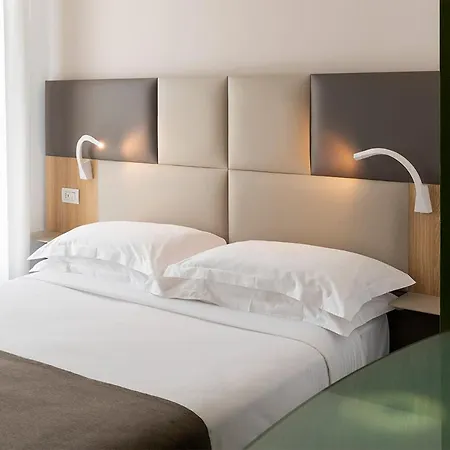 Ghv Hotel 4*
