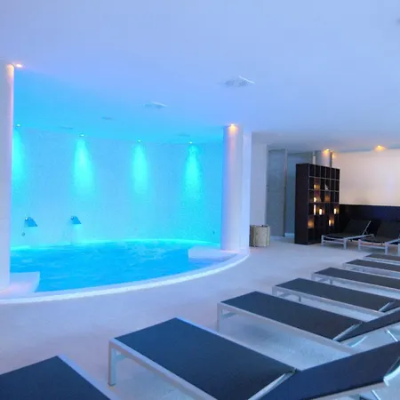 Hotel Ghv 4*